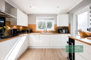 Photo 22- click for photo gallery